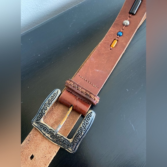 Fossil Womens Leather Inlay Beading Vintage Belt Large Siver Accent Hardware - Picture 3 of 8